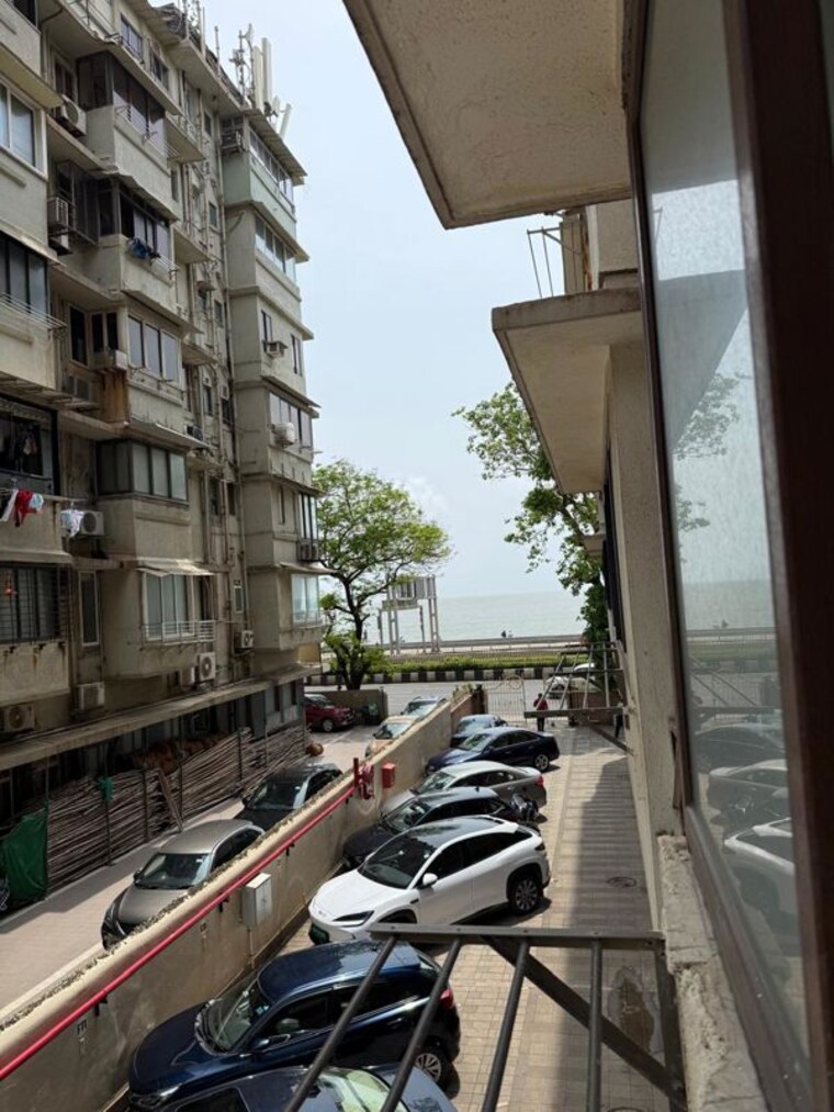 Exterior View, marine drive 2 Bedroom 1800 Sq.Ft. Apartment In Marine Drive Mumbai 10620200