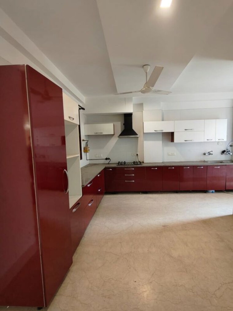 Kitchen, defence colony 3 Bedroom 2000 Sq.Ft. Builder Floor In Defence Colony Delhi 10620237