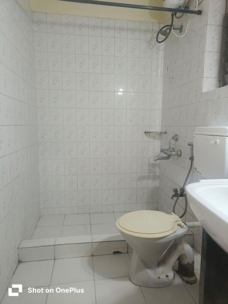 Bathroom, mutha-hermes-drome-phase-ii 3.5 Bedroom 1650 Sq.Ft. Apartment In Viman Nagar Pune 10620221