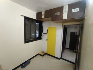Room in 2 BHK Apartment at Dombivli East – for Rent