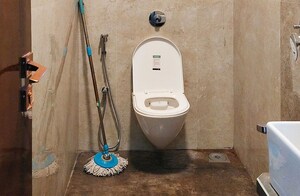 Bathroom in  Pg at Jogeshwari East – for Rent