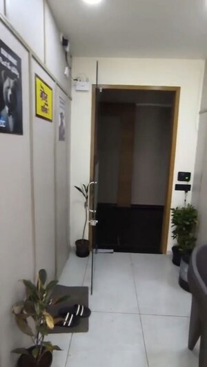Furnished Amenities in  Office Space at Vastrapur – for Rent
