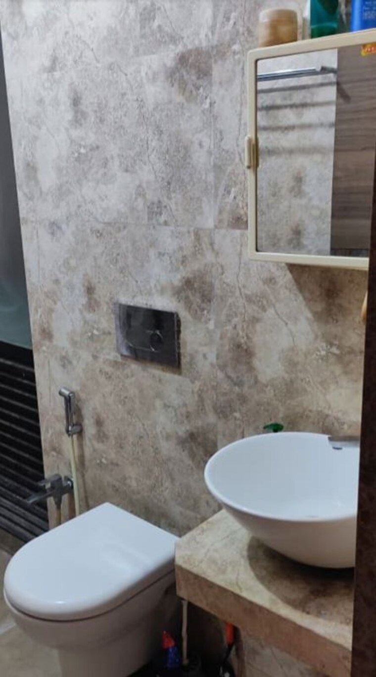 Bathroom, hiranandani-estate-park-plaza-b 2 Bedroom 1300 Sq.Ft. Apartment In Thane West Thane 10620352