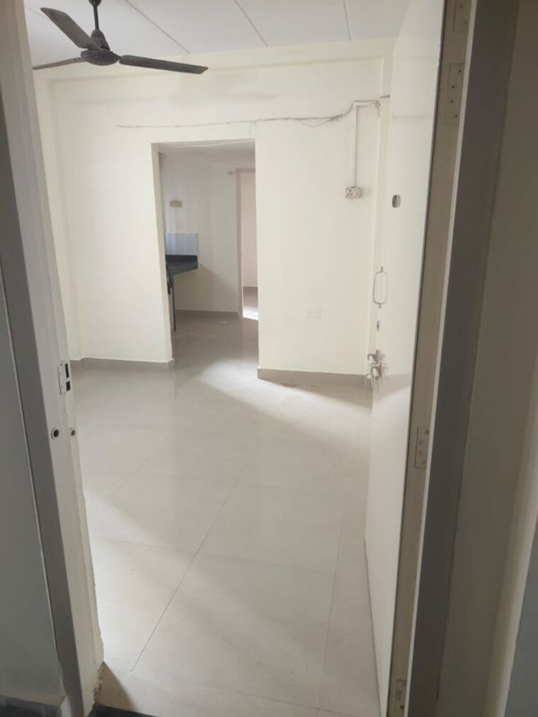 Room, asthavinayak-chs-malad-west 1 Bedroom 425 Sq.Ft. Apartment In Malad West Mumbai 10620356