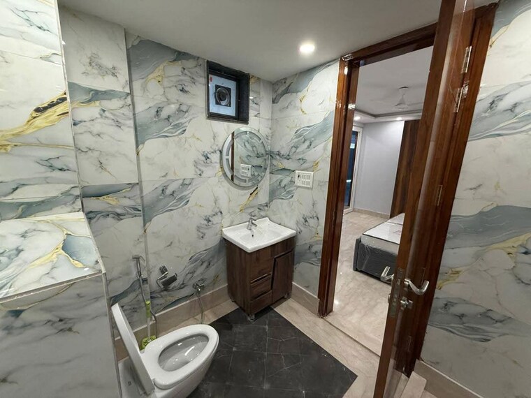 Bathroom, saket 1 Bedroom 550 Sq.Ft. Builder Floor In Saket Delhi 10620382