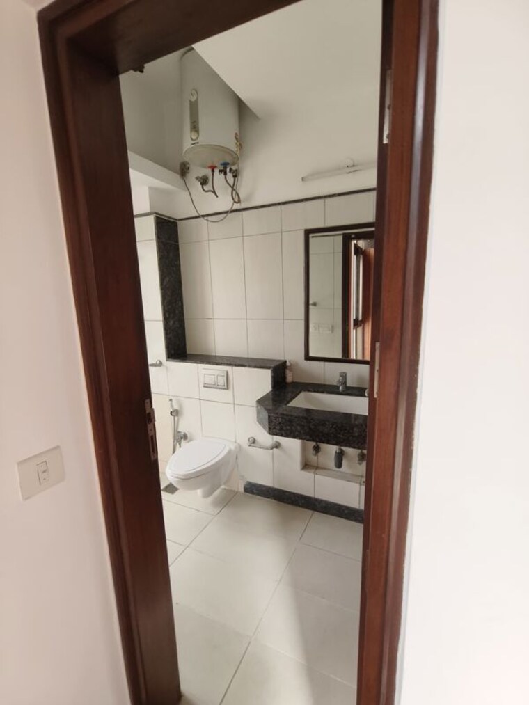 Kitchen, jaypee-kalypso-court 4 Bedroom 3500 Sq.Ft. Apartment In Sector 128 Noida 10620411