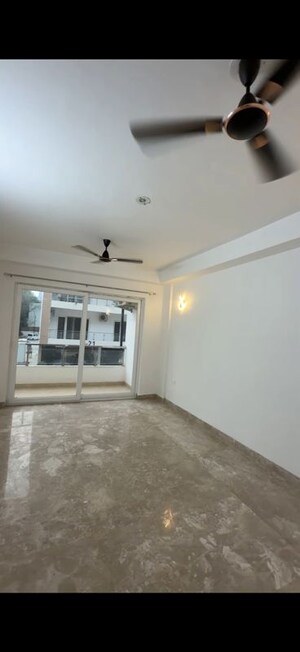 5 BHK Apartment For Rent in SS Linden, Sector 84
