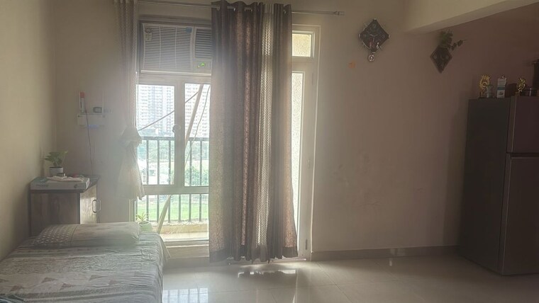 Living Room, gaur-city-6th-avenue 3.5 Bedroom 1560 Sq.Ft. Apartment In Sector 4 Greater Noida Greater Noida 10620415