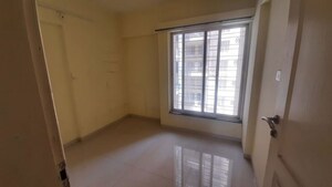 Room in 3 BHK Apartment at Lohia Jain Megh Malhar Raga, Bavdhan – for Rent