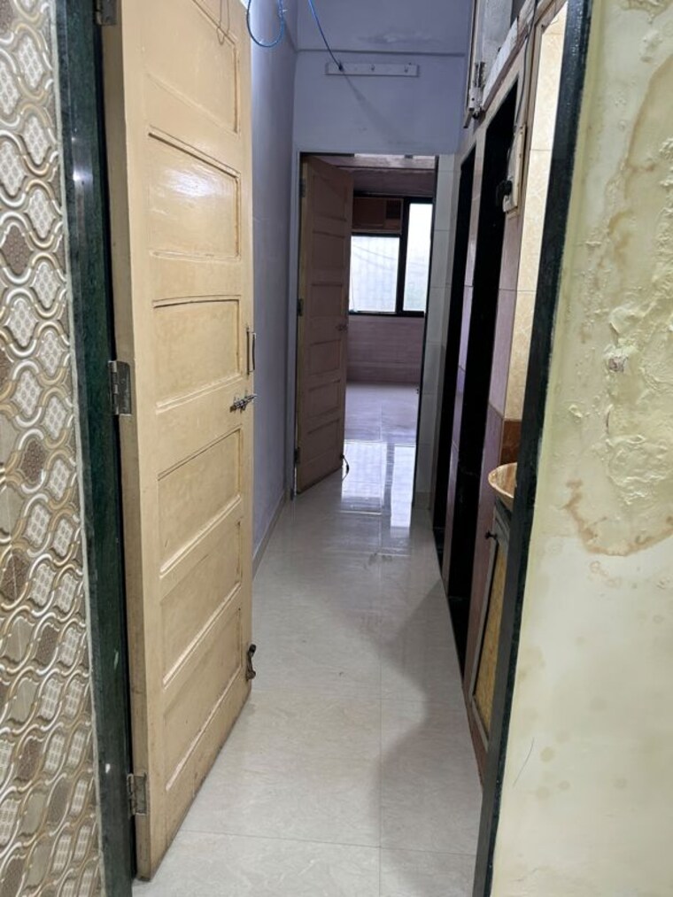 Balcony, suman-youngster-chs 1 Bedroom 437 Sq.Ft. Apartment In Kandivali West Mumbai 10620436