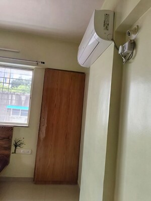 Furnished Amenities in 1 BHK Apartment at Tulsi Namdev Rukari Baug, Bhekrai Nagar – for Rent