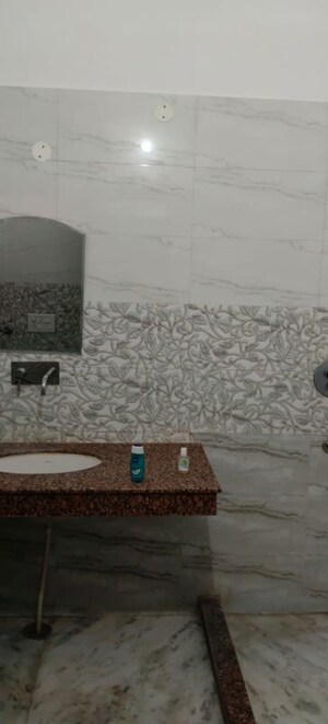 Attached Bathroom in 2 BHK Apartment at Kharar Mohali Road – for Rent