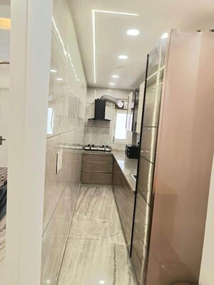 Bathroom in 1 BHK Builder Floor at Saket – for Rent