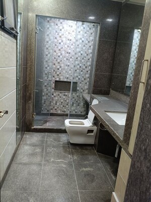 Bathroom in 6 BHK Independent House at Maharani Bagh – for Sale