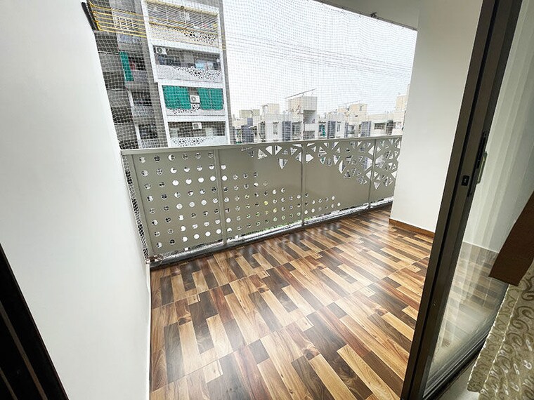 Balcony, gota 2 Bedroom 1179 Sq.Ft. Apartment In Gota Ahmedabad 10620467