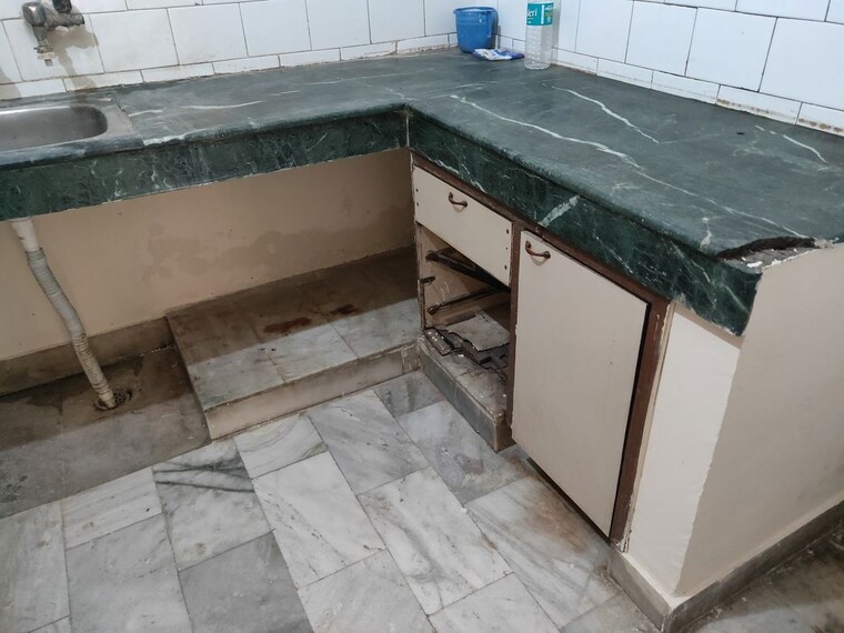 Kitchen, shipra-suncity 2 Bedroom 760 Sq.Ft. Apartment In Vaibhav Khand Ghaziabad 10613157