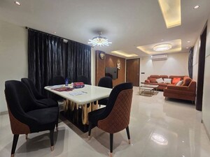 2 BHK Builder Floor For Rent in Saket