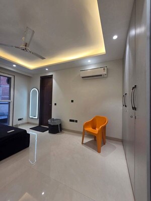 Living Room in 2 BHK Builder Floor at Saket – for Rent