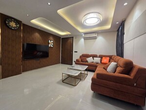 Living Room in 2 BHK Builder Floor at Saket – for Rent