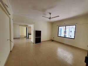 Room in 1 BHK Apartment at Builders Combine Bella Vista, Bavdhan – for Rent