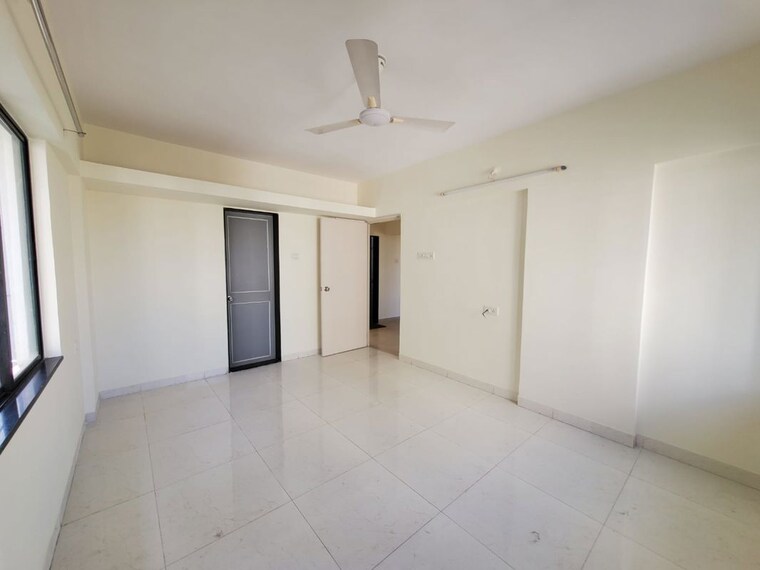 Room, builders-combine-bella-vista 1 Bedroom 560 Sq.Ft. Apartment In Bavdhan Pune 10620482