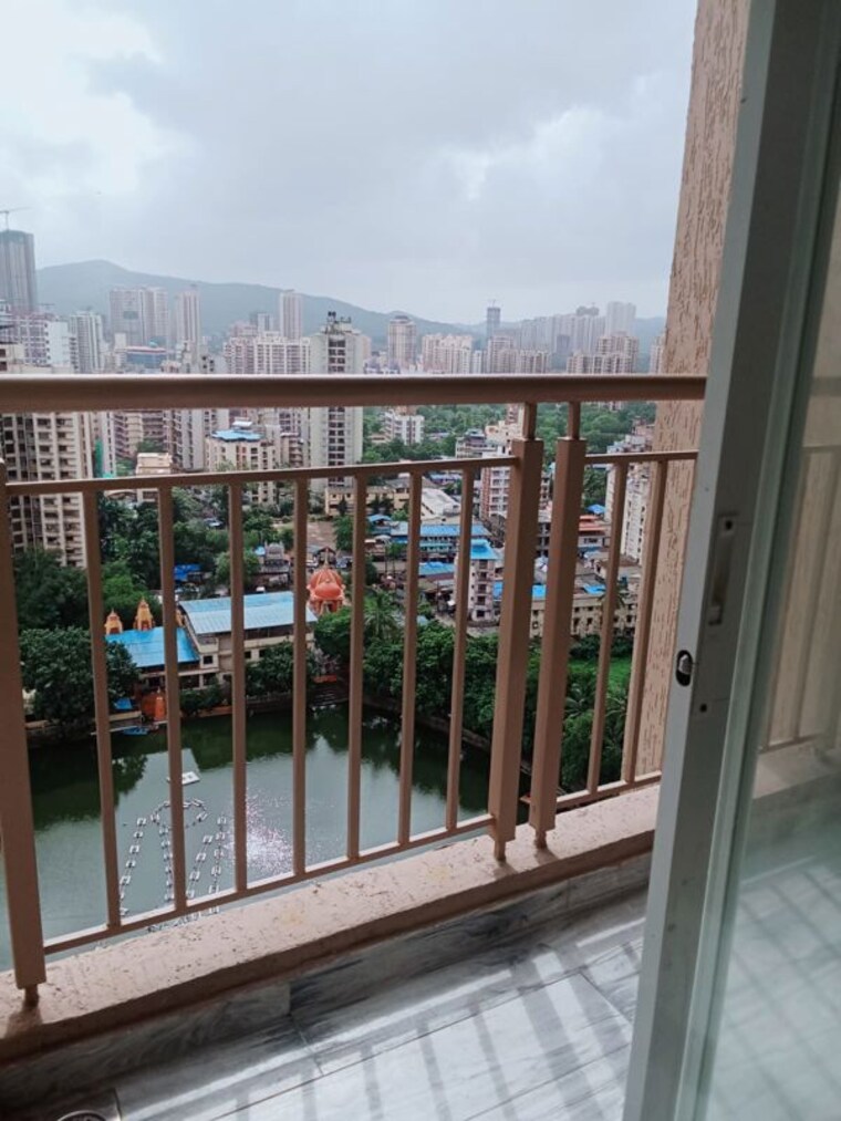 Balcony, anant-metropolis-insignia-towers 1 Bedroom 425 Sq.Ft. Apartment In Kasarvadavali Thane 10620498