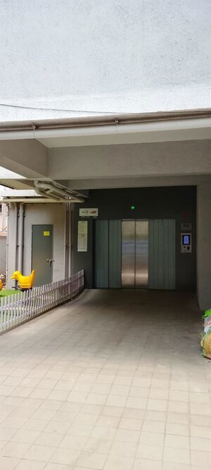 Building Lobby in 3 BHK Apartment at Harsh Tulip, Sion – for Sale