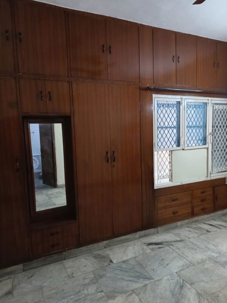 Room, shipra-suncity 3 Bedroom 1500 Sq.Ft. Apartment In Vaibhav Khand Ghaziabad 10620481
