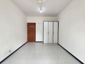 Room in 2 BHK Apartment at Pristine Sindhu, Kanakapura Road – for Sale