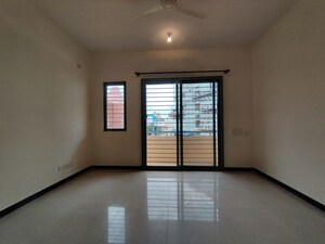 Room in 2 BHK Apartment at Pristine Sindhu, Kanakapura Road – for Sale