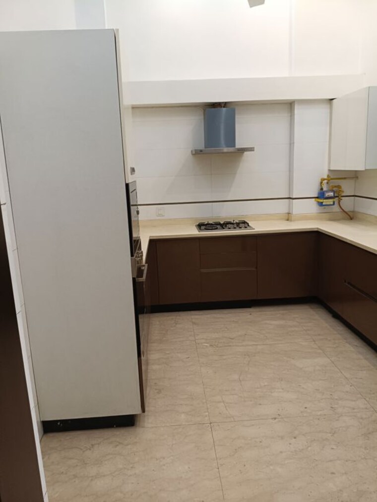 Kitchen, maharani bagh 6+ Bedroom 808 Sq.Yd. Independent House In Maharani Bagh Delhi 10620487