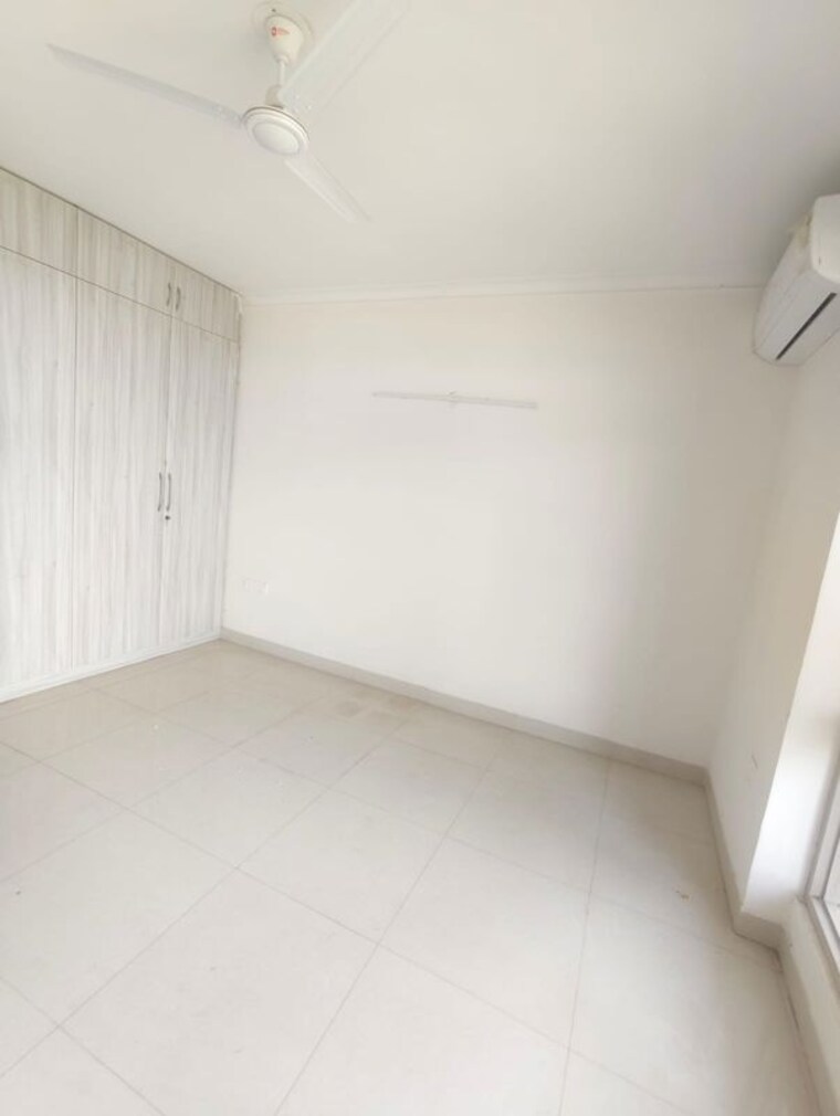 Room, pareena-express-heights 4 Bedroom 2800 Sq.Ft. Apartment In Sector 99 Gurgaon 10620523