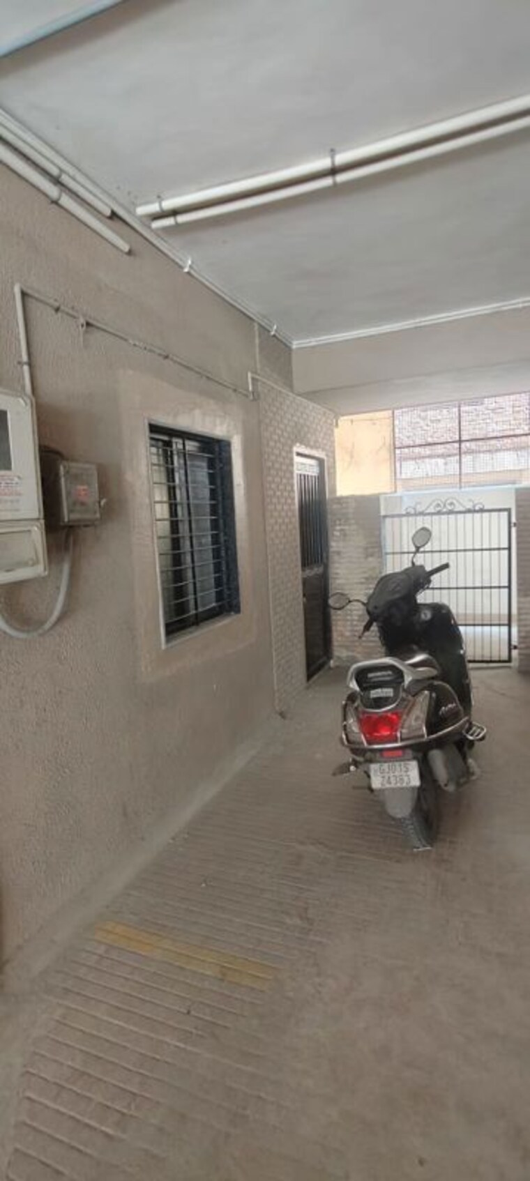 Parking, prahlad nagar 1 RK 900 Sq.Ft. Apartment In Prahlad Nagar Ahmedabad 10620538
