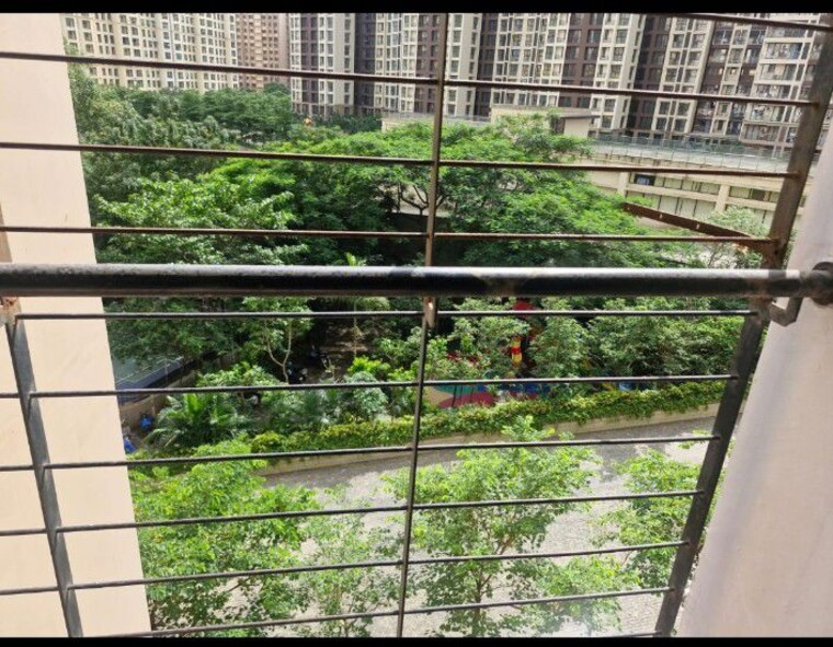 Balcony, runwal-eirene 1 Bedroom 430 Sq.Ft. Apartment In Balkum Pada Thane 10620530