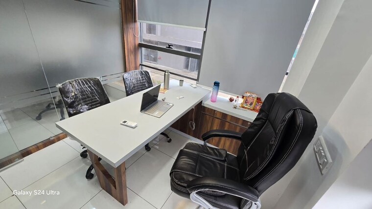 Team Area, satellite Commercial Office Space in IT/SEZ 475 Sq.Ft. In Satellite Ahmedabad 10620544