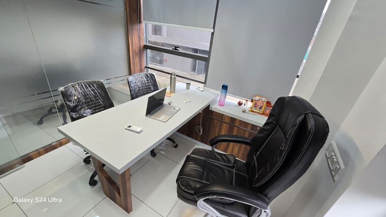 Team Area, satellite Commercial Office Space in IT/SEZ 475 Sq.Ft. In Satellite Ahmedabad 10620544