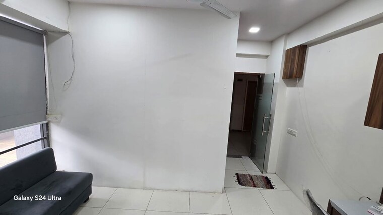 undefined, satellite Commercial Office Space in IT/SEZ 475 Sq.Ft. In Satellite Ahmedabad 10620544