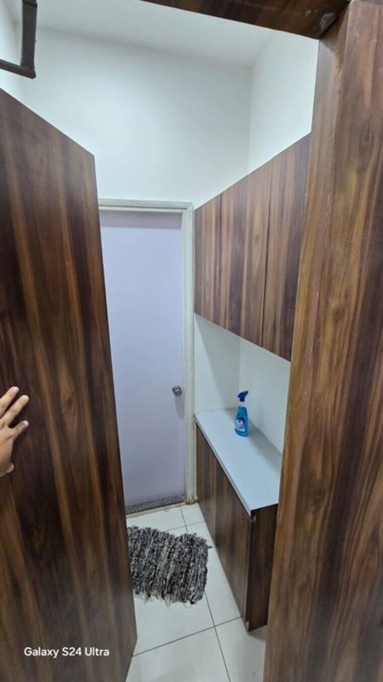 undefined, satellite Commercial Office Space in IT/SEZ 475 Sq.Ft. In Satellite Ahmedabad 10620544