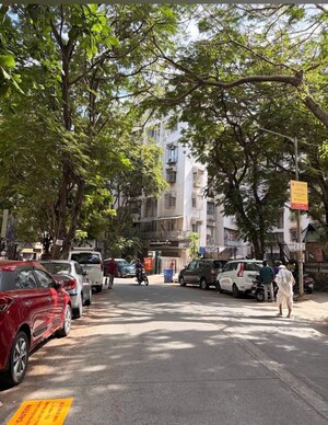 Parking in 1 BHK Apartment at New Gitanjali CHS, Malad East – for Rent