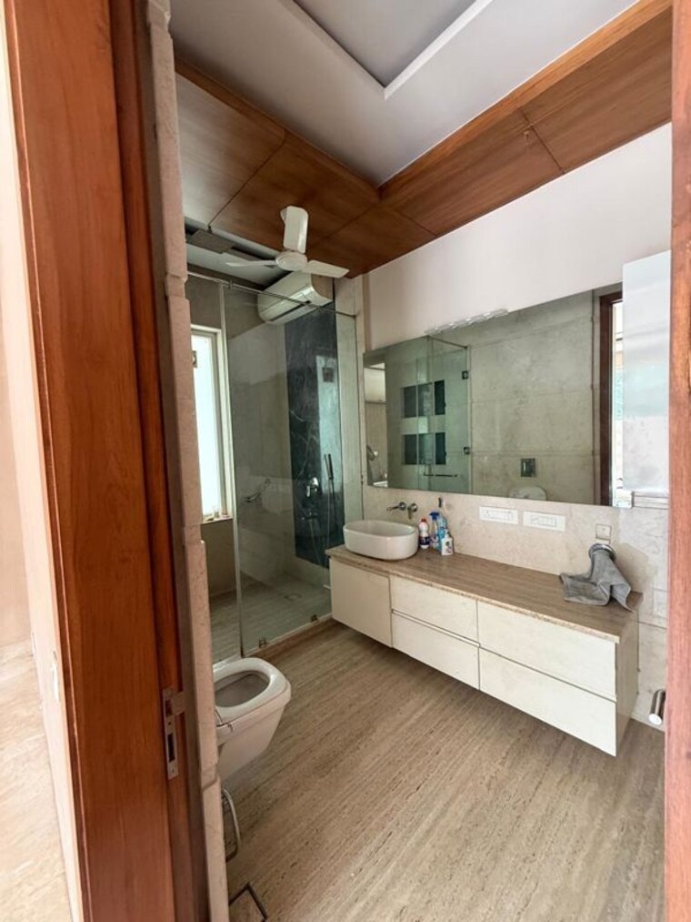 Kitchen, golf course extension 4 Bedroom 360 Sq.Yd. Builder Floor In Golf Course Extension Gurgaon 10620513