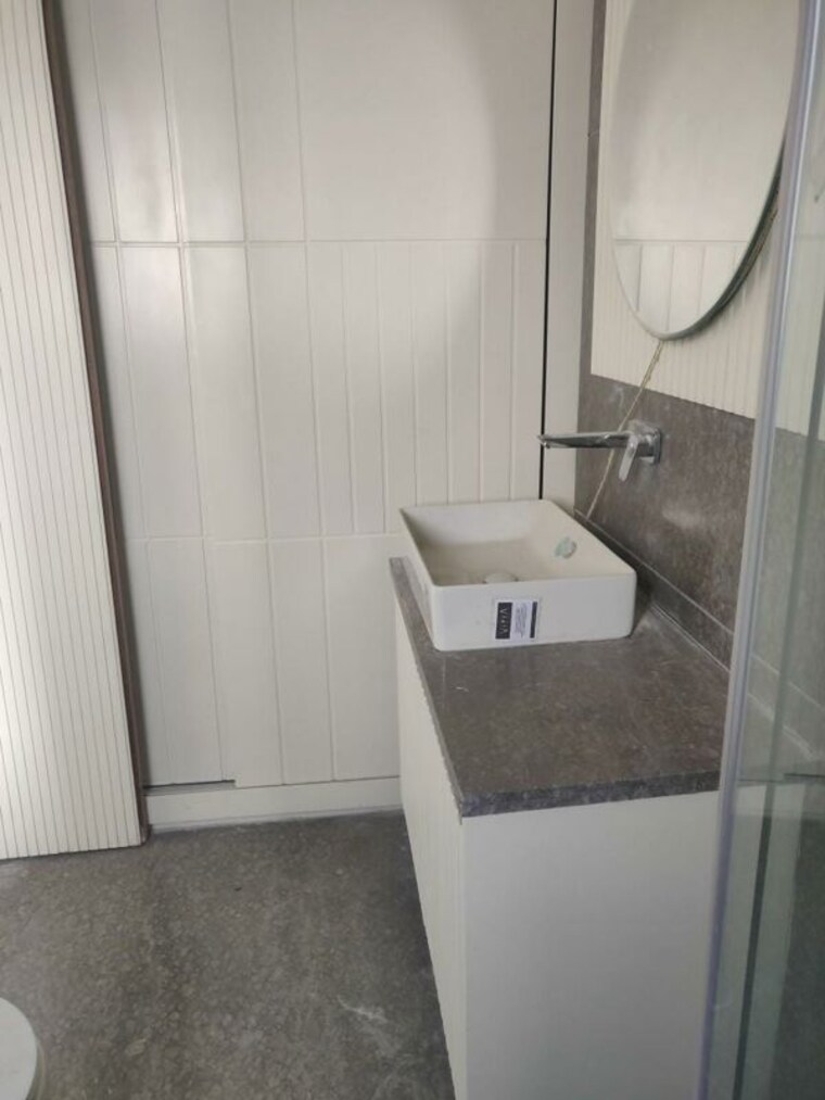 Bathroom, golf course extension 4 Bedroom 360 Sq.Yd. Builder Floor In Golf Course Extension Gurgaon 10620513