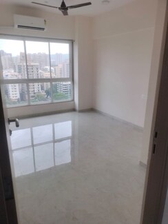 2 BHK Apartment For Rent in Mahaveer Solitaire Edge