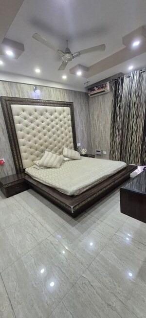 Master Bedroom in 4 BHK Apartment at Nabha – for Sale