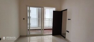 Room in 3 BHK Apartment at Candeur Crescent, Serilingampally – for Sale