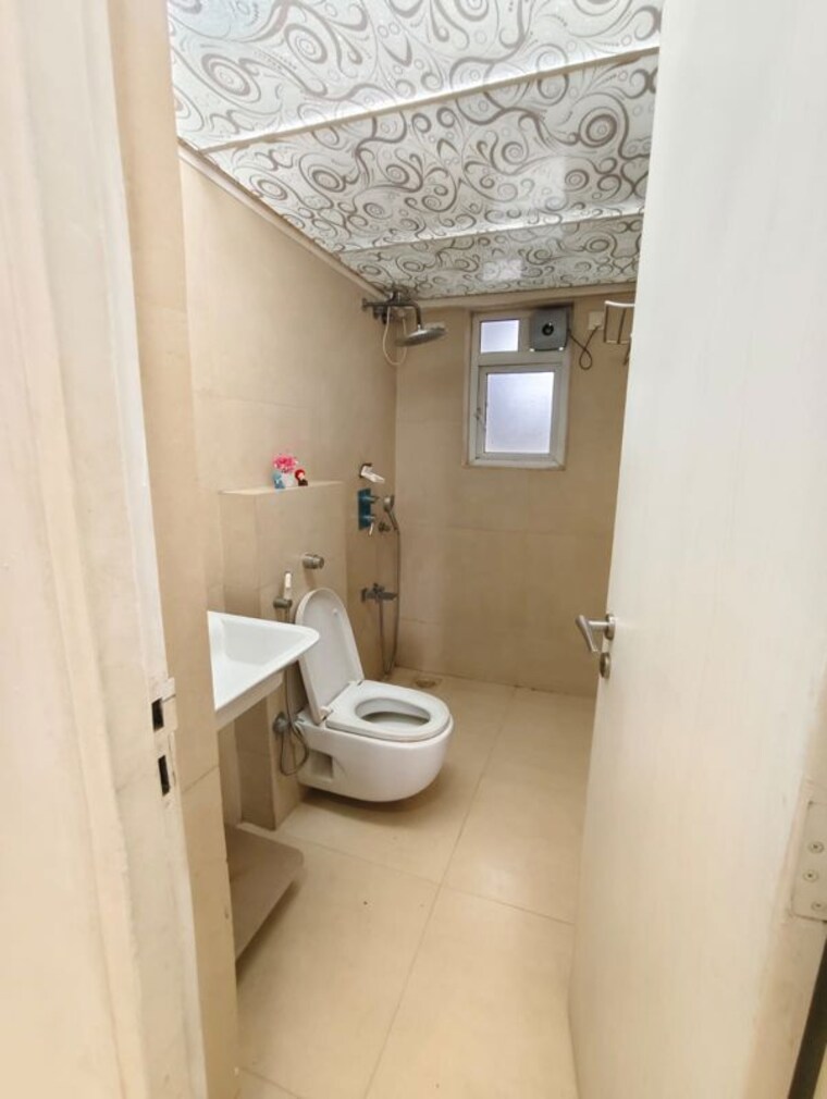 Bathroom, puranik-rumah-bali 3 Bedroom 700 Sq.Ft. Apartment In Ghodbunder Road Thane 10620597