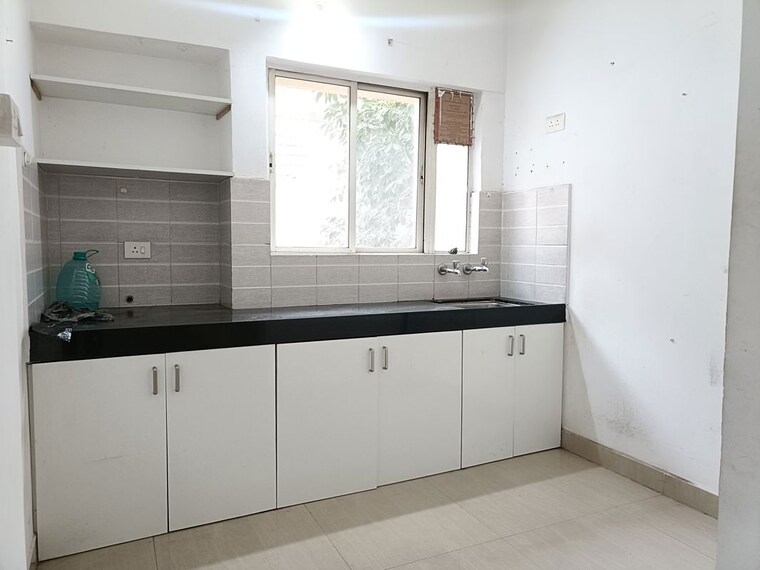 Kitchen, tingre nagar 2 Bedroom 860 Sq.Ft. Apartment In Tingre Nagar Pune 10620592