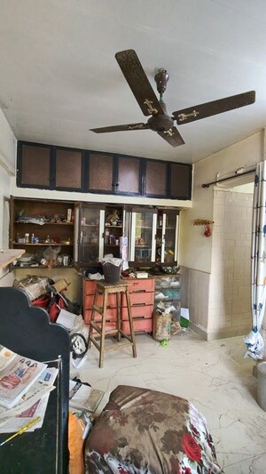 Room in 1 BHK Apartment at Kalyan East – for Sale