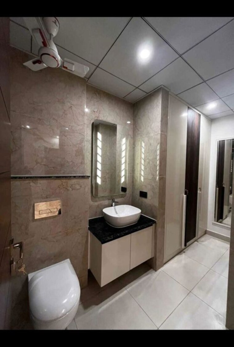 Bathroom, ambience-creacions 3 Bedroom 1860 Sq.Ft. Apartment In Sector 22 Gurgaon 10620613