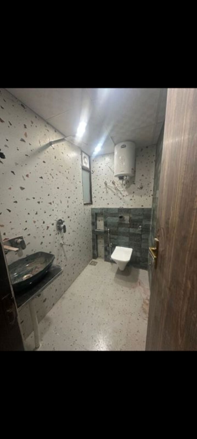 Bathroom, ambience-creacions 3 Bedroom 1860 Sq.Ft. Apartment In Sector 22 Gurgaon 10620613