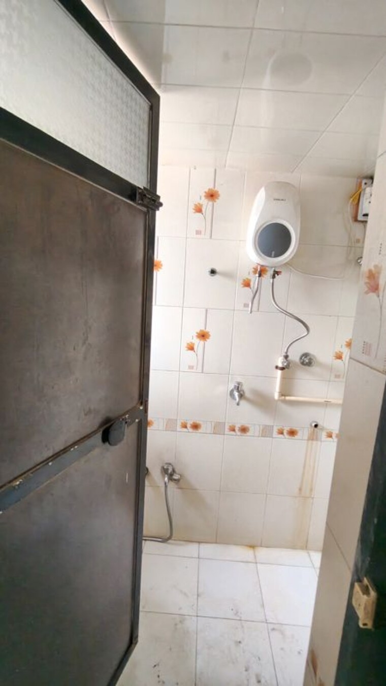 Bathroom, tisgaon 1 Bedroom 570 Sq.Ft. Apartment In Tisgaon Thane 10427210